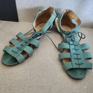 Wolverine Samantha Pleet gladiator sandals 7